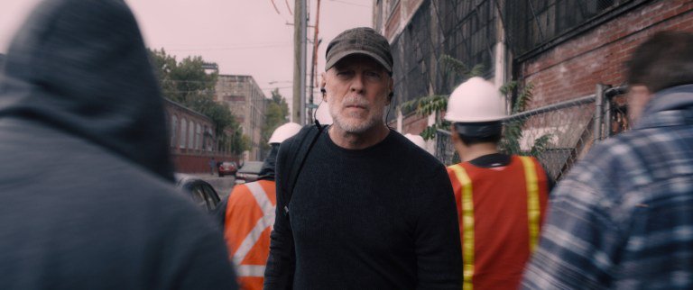 Cinemateeca's tweet photo. Novas imagens de Vidro, sequência de Corpo Fechado e Fragmentado. ▪ Estreia 17 de Janeiro de 2019.  #GlassMovie #Vidro https://t.co/qmtBaBtGNJ