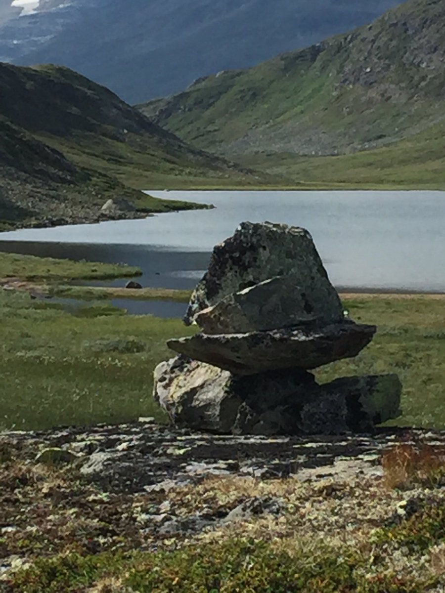 JanLillestrom's tweet photo. This stons in Fagerdalen is still balancing. The nature placed it at least 1 millions years a gow.🇳🇴 https://t.co/lXBWur4dfV