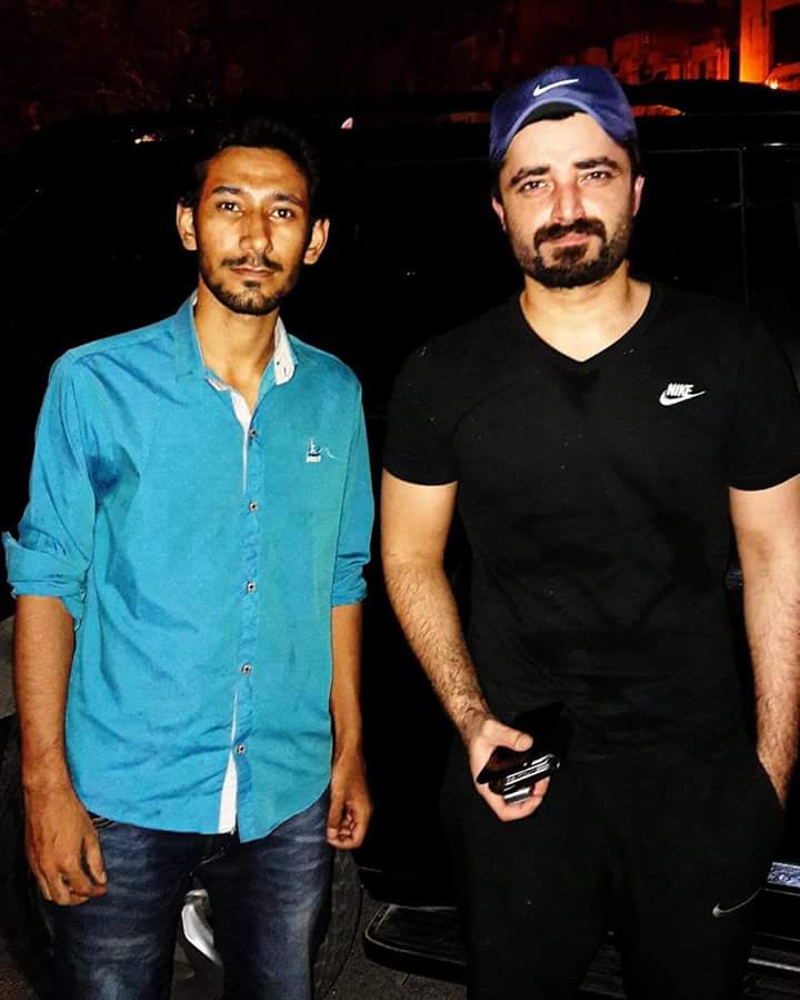 samdein's tweet photo. Exclusive : Hamza Ali Abbasi was spotted today (21/7/18) at F6, Islamabad. https://t.co/EXgl8ZInkQ