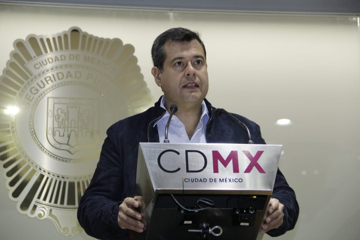 La coordinación y colaboración en las tareas de seguridad que hoy toma a su cargo el Secretario <a href="/RaymundoCollins/">Raymundo Collins F</a> permitirán garantizar la tranquilidad a la ciudadanía de la #CDMX en la realización de sus actividades cotidianas