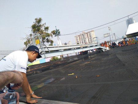 [Popular] Pemasangan Jaring Rampung, Kali Item Masih Bau metrotvn.ws/xkEnVY7K