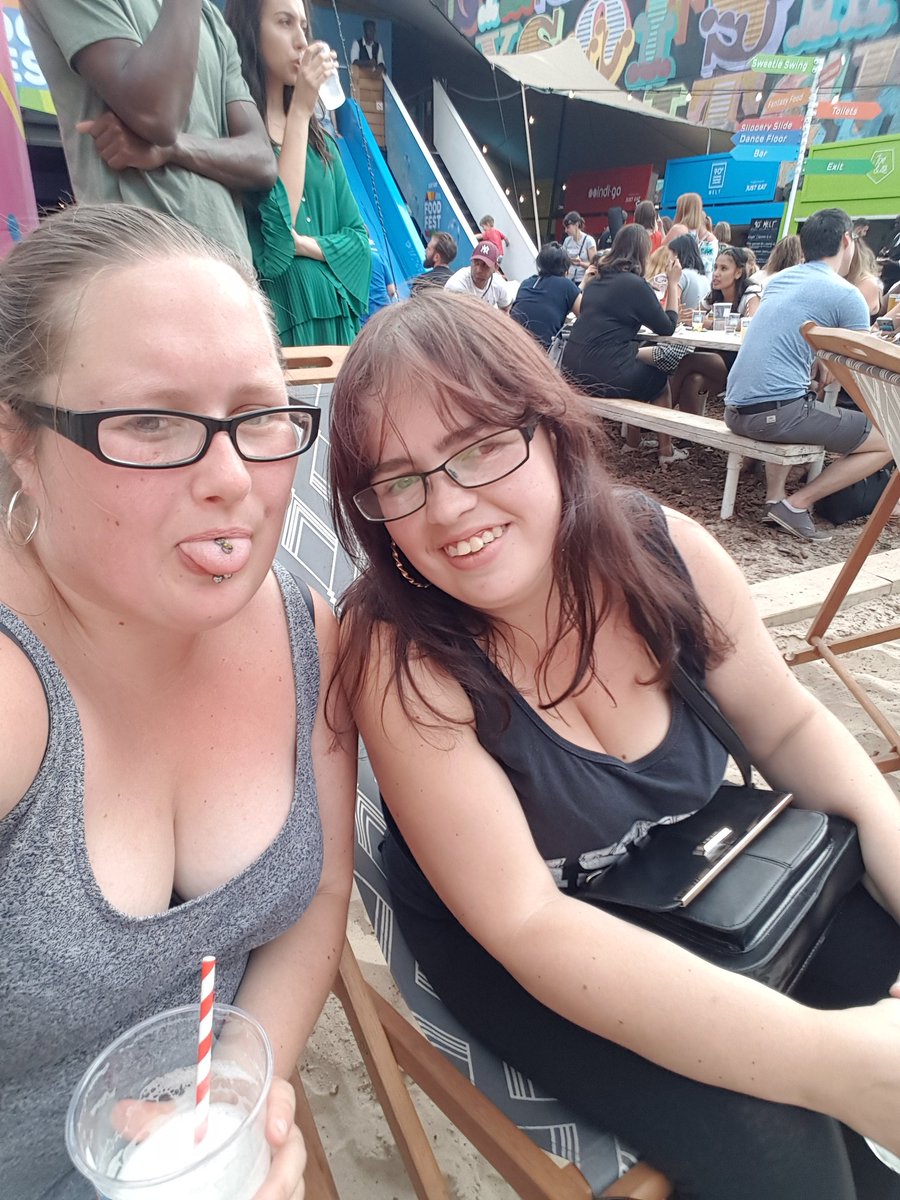 princess_33's tweet photo. #JustEatFoodFest family day ...food ...drink...live music https://t.co/4Jn9fsPDeh
