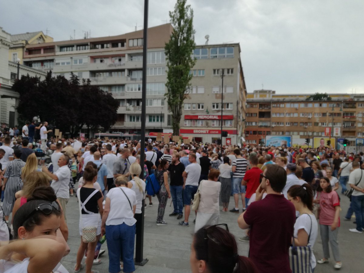 hadzicfaruk_'s tweet photo. #Pravdazadzenana #istina #pravda #sarajevo #BiH https://t.co/EkWdZDU6dw