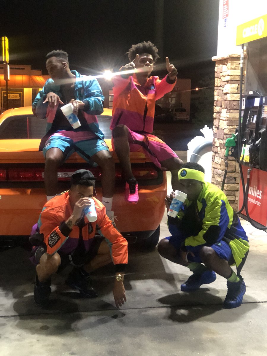 SelfMadeDizzle's tweet photo. “We drippin, We stuck wit da sauce” ☹️😈🔥💧💯‼️ https://t.co/1s8X8jT91f