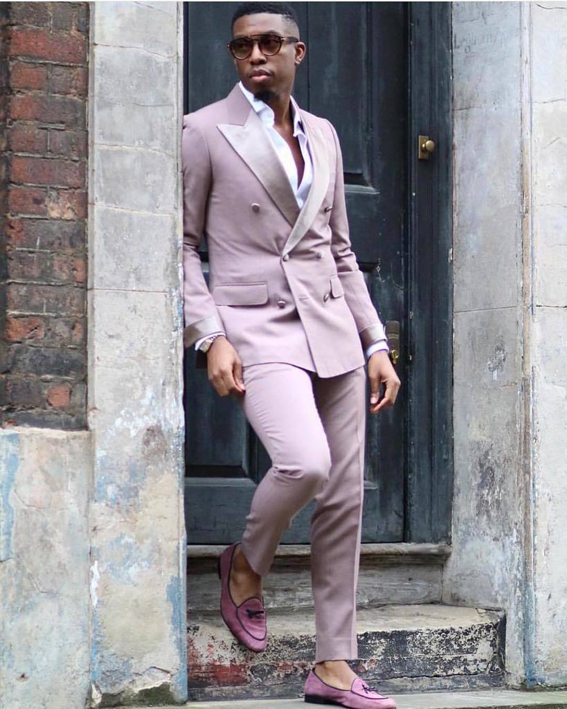 munaluchiBride's tweet photo. #dailydoseofdapper What do you think? Wedding guest outfit or 2nd wedding outfit for the groom? #munagrooms
.
.
.
#Repost @groominspiration
・・・
Inspiration for the @dapperguest via @gabrielakinosho in @albertclothing !
#GroomInspiration #munaluchi #… https://t.co/K6eofMS6oL https://t.co/u49QtpmLF3