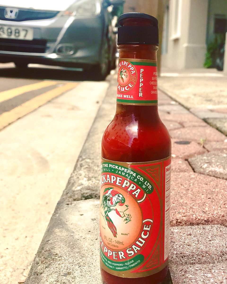 rosebermuda's tweet photo. And other random items you find on #Bermuda sidewalks on #SaturdayMorning #hotenough #Summer18 #hotsauceinmybag #hotnightout π₯ π₯ π₯ https://t.co/B8kKaLnWKO