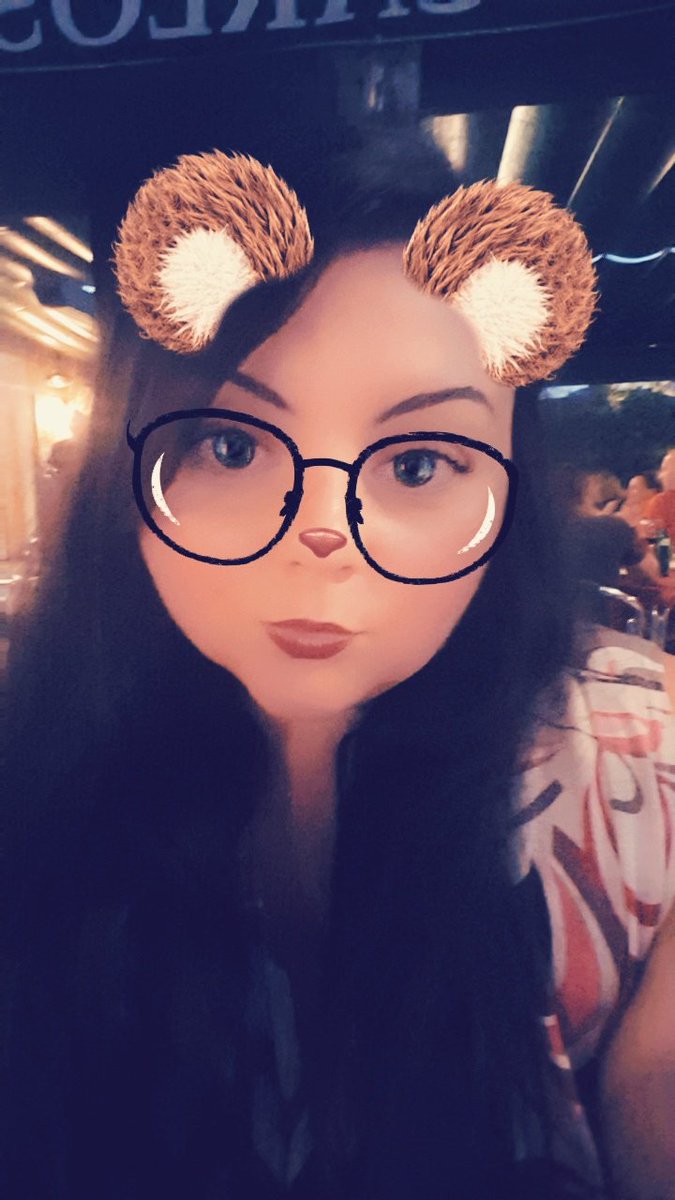 AnnabelleMarke4's tweet photo. Look into my eyes.... What do you see? A little cutie waiting for you to be weak and send me all the money you've earnt😏♥️...

Add me on kik at curvyannabelle

#Findom #Goddess #Curvy #Rinse

@rtfindom @RTP1G @RTPork @RTL0ser @rtdumb @RT4D1 @RTfaggot @RTBitch8 https://t.co/somHihyXOh