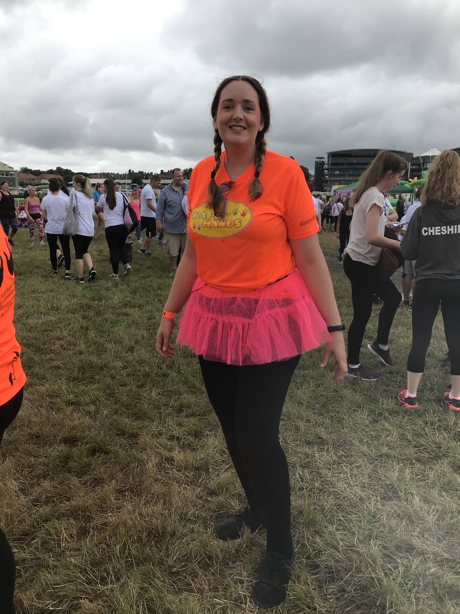 sarahlocksie's tweet photo. Been at the #colourrush2018 in Liverpool today raising money for @_h4ppyhands been an amazing day! Thank you to everyone who sponsored! https://t.co/nu41cWYDBA