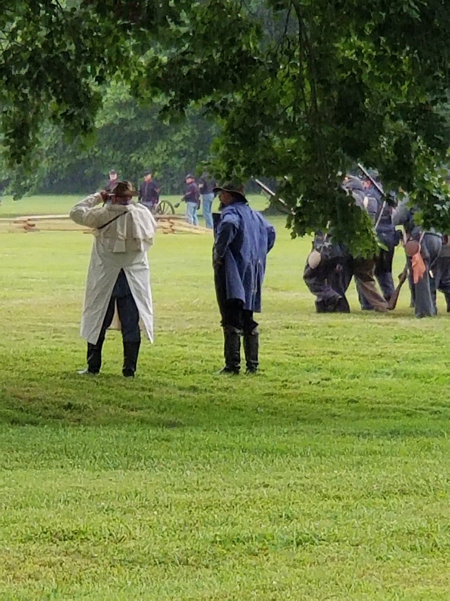 truthsearch1957's tweet photo. Civil War re-enactment in Union Mills Today.
I think the south might win this skirmish.
More battles to come.
Defeat #NMS15a #Yankee #Scumbag #Attorneys
#VacateYourIllegalJudgmentsDYCK https://t.co/eU1RnLYPuQ