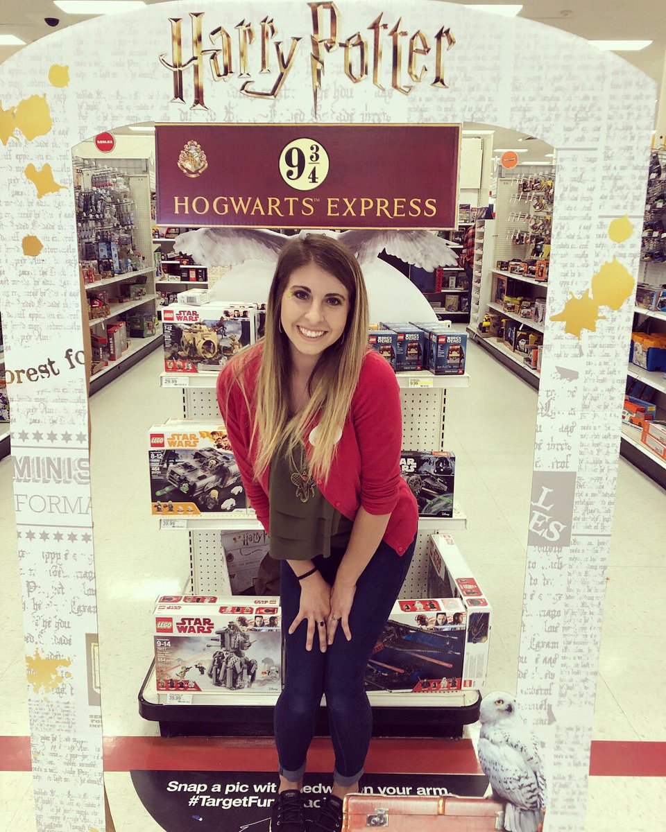 I’m enjoying the Harry Potter event at Target of Greer! One hour left to join us! #wizardingworldofharrypotter #wizardingworldoftarget #targetfun #harrypotter #t1937