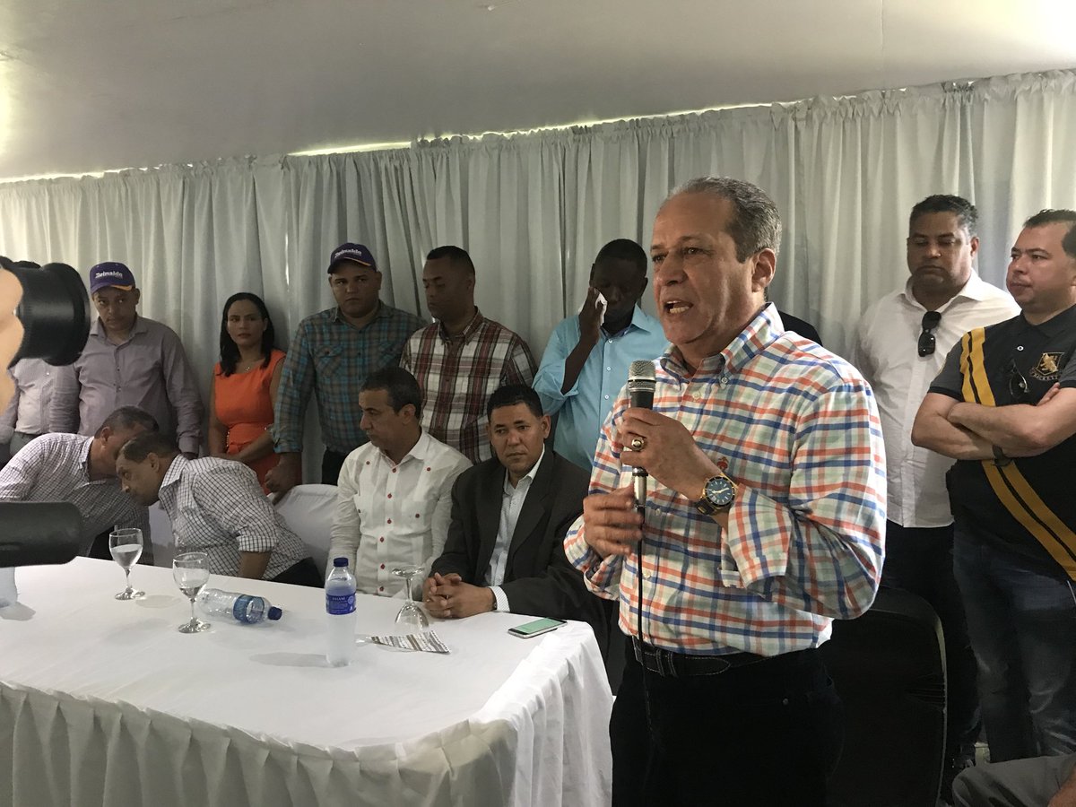 RPPresidente's tweet photo. Vamos todos con Reinaldo, apoyemos esta causa que es una causa nacional y llevemos a la presidencia a un hombre ha demostrado que con dedicación y seriedad se puede gobernar #EsTiempoDeReinaldo https://t.co/VWsGrvcVFc