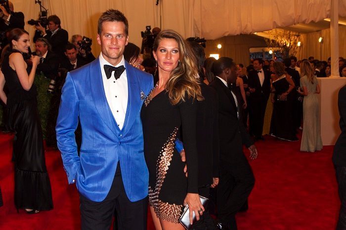 \"Tom Brady wishes wife Gisele Bundchen happy birthday with sexy PDA photos\" via FOX NEWS  