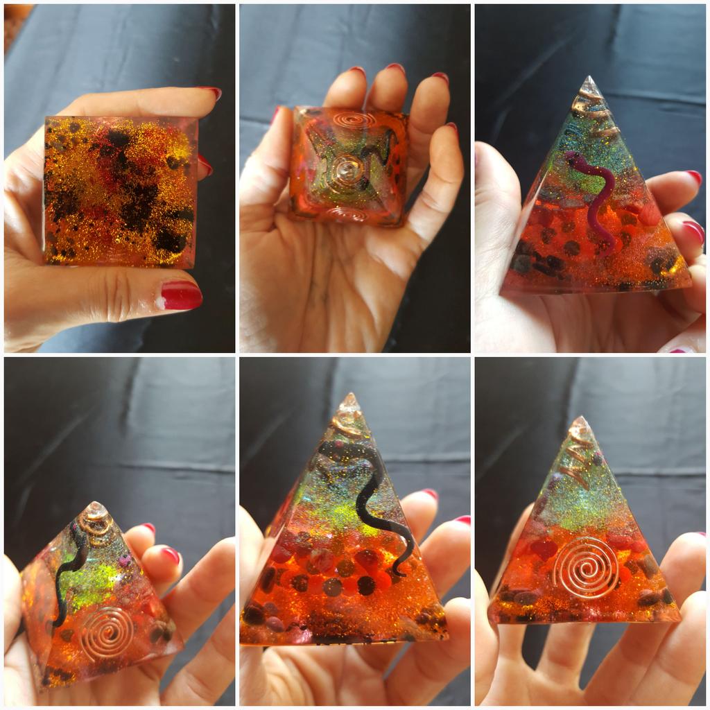 lilithtattoo's tweet photo. Another pyramid of resin that I built and activated for the connection and rituals with my spirits.#magicarts #esotericartists #esotericart #esotericar #esoterism #occultism #soul #spirits #sigils #templemental #spiritguides #spiritofthesnake #spirituality #chaosmagick #gnosis https://t.co/QrIVtd46Oa
