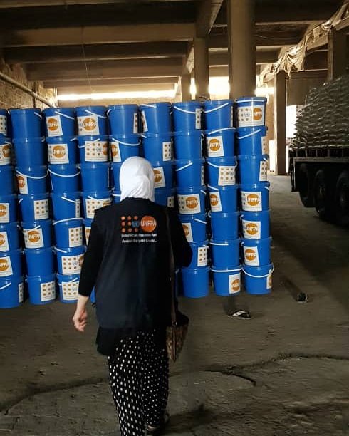 max_f_diana's tweet photo. Response #Jibreen Shelter for #Kefraya #Foua evacuations. Partners @SARC_Aleppo #MSJM providing #ReproductiveHealth #GBV #PsychoSocial services & distributing kits. "When I arrived I was very afraid; thanks to the services & care I now feel she safe." A woman said #Syria #LNOB https://t.co/Cl11DB6FfJ