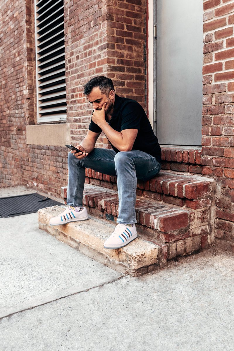 Players laugh at the crowds opinions when they are he ones on the field.

PROFESSIONAL  athletes 
&amp;
SUCCESSFUL entrepreneurs 

Share this