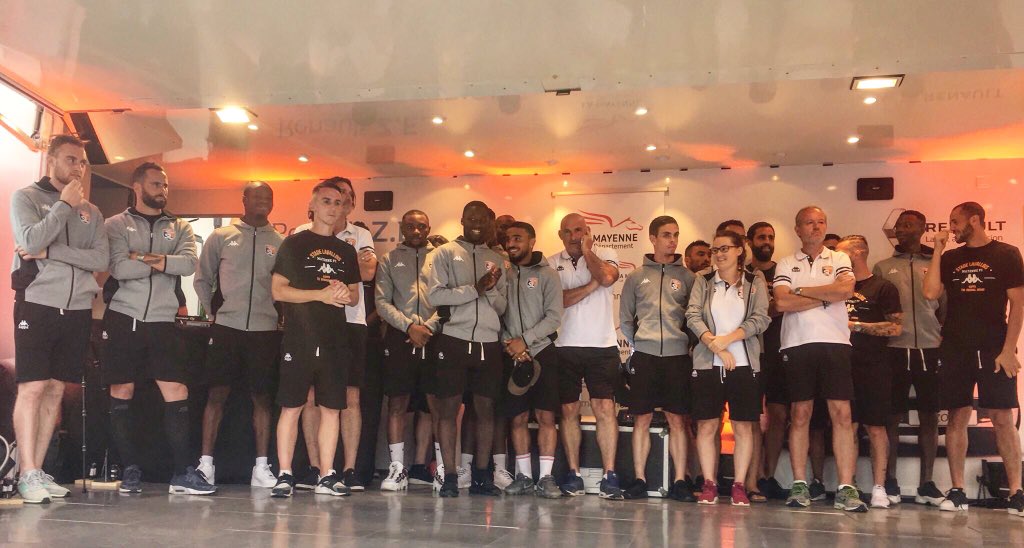 ScaramozzinoA's tweet image. New team @stadelavallois 🧡 2018-2019 🖤 #objectifligue2 👊