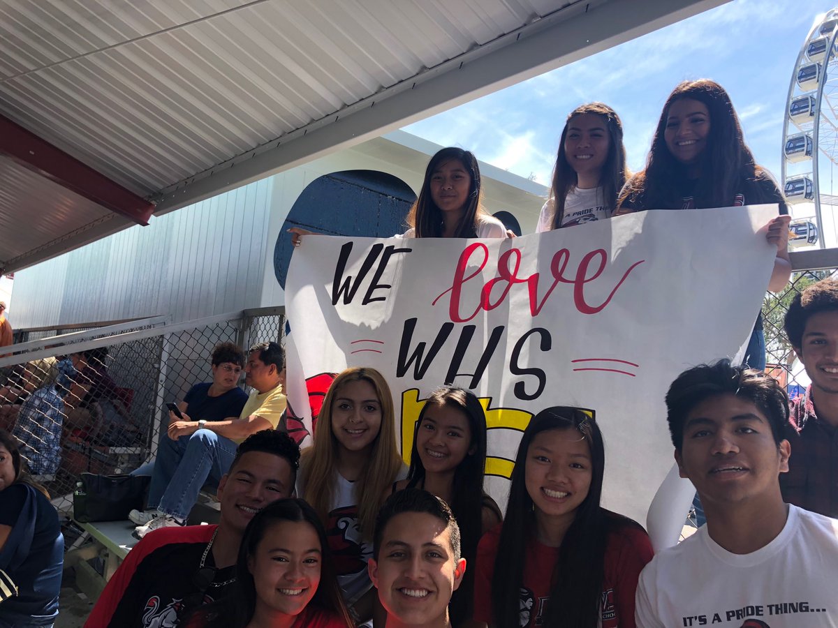 WHSLions's tweet photo. WHS ASB at the OC Fair to support our FFA. Go Lions! Let’s auction @HBUHSD #itsapridething #givingfarm https://t.co/5Bnex54Of4