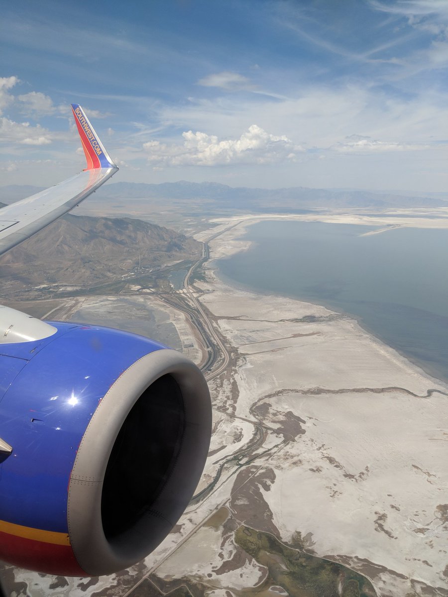 JemBulbrook's tweet photo. @SouthwestAir great first time flight'into Salt Lake City. What a great crew! https://t.co/E8vJKfYKbQ