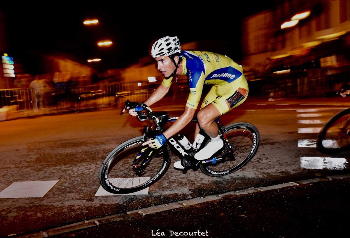 CR4CRoanne's tweet photo. C'est la période des criteriums🚴♀️
Tourne, tourne.....
📷 @decourtetlea
#cr4c #critos #champagne
@lookcycle @AubeDepartement https://t.co/jKBOqmDKTY