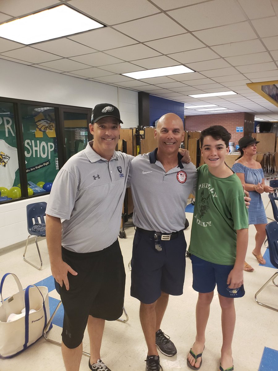 Great day at Naples High #wrestling with #Naples own Olympic bronze medal winner Brian Shimer #USA   thank you for sharing your inspirational journey and thanks coach Myers for putting together a great weekend for young wrestlers #growthmindset