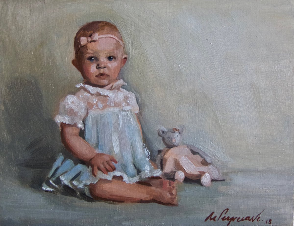 This #babygirl sat for her photos very calmly and sweetly.  Wearing her mother’s baby clothes for the #painting makes this #fathersdaygift even more #timeless. #babyportrait #portraitcommission #babygift #fulhammum #chelseamums