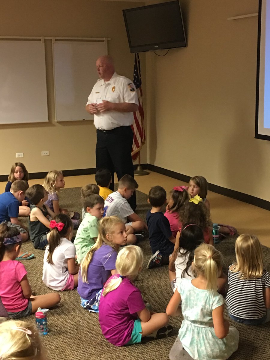 MayorBurns's tweet photo. 70+ children from @CityofGeneva graduated from the 2018 Risk Watch Program hosted by the #GenevaFire & #GenevaPolice - they learned fire, water, electric, stranger and bike safety as well as the meaning of signage (stop, speed limits, yield, etc). Kudos to the kids and parents! https://t.co/QhaNg5yH60