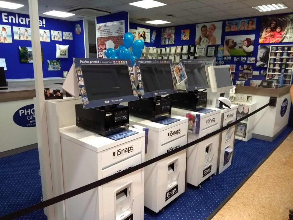 3729 Longwell Green is ready for business. What a successful refit it has been so much fun. Great team work and I have to say it looks amazing. Looking forward to opening day in Monday ☺️🤸‍♀️🎉 <a href="/SueBurden4/">Sue Burden</a> <a href="/JamesTCobbler/">James Timpson</a> <a href="/HJohnsMax/">Helen Johnson</a>