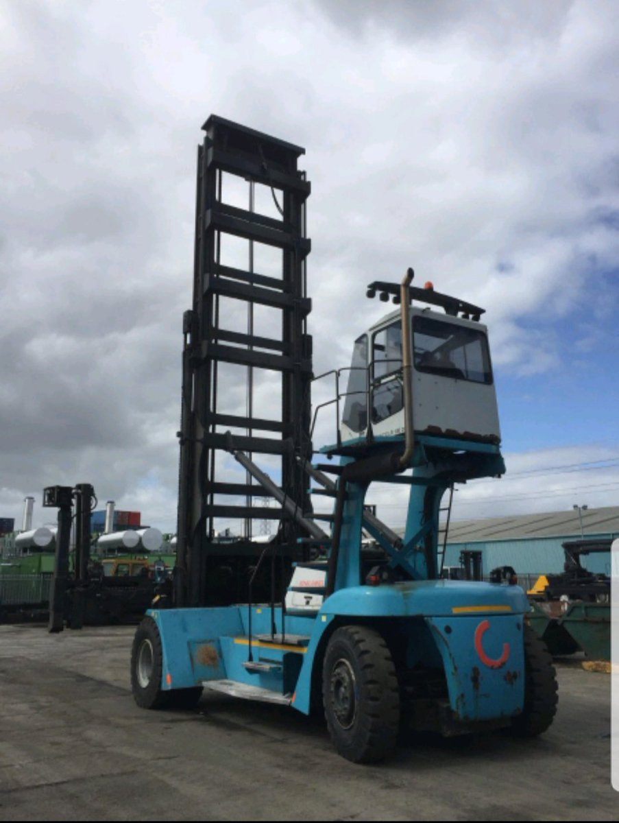 Ocevaq's tweet photo. Tenemos equipo portuario usado de importación en excelentes condiciones, contáctenos estamos a sus ordenes. Email contacto@ocevaq.com.mx https://t.co/jFf2xde9DU