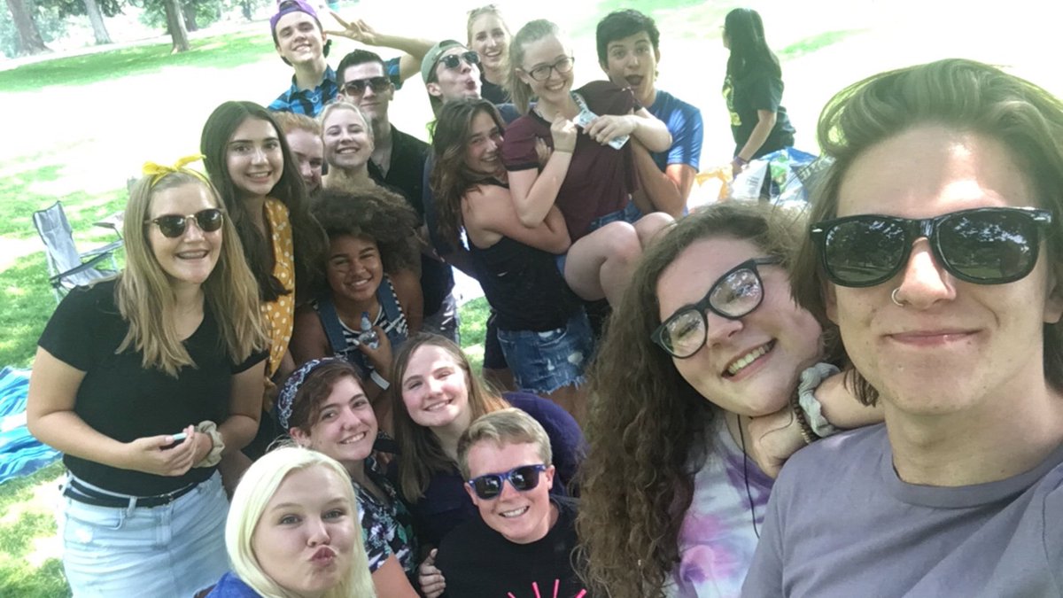 sshs6737's tweet photo. NV Thespians meet up! https://t.co/VoN3Arg7mx