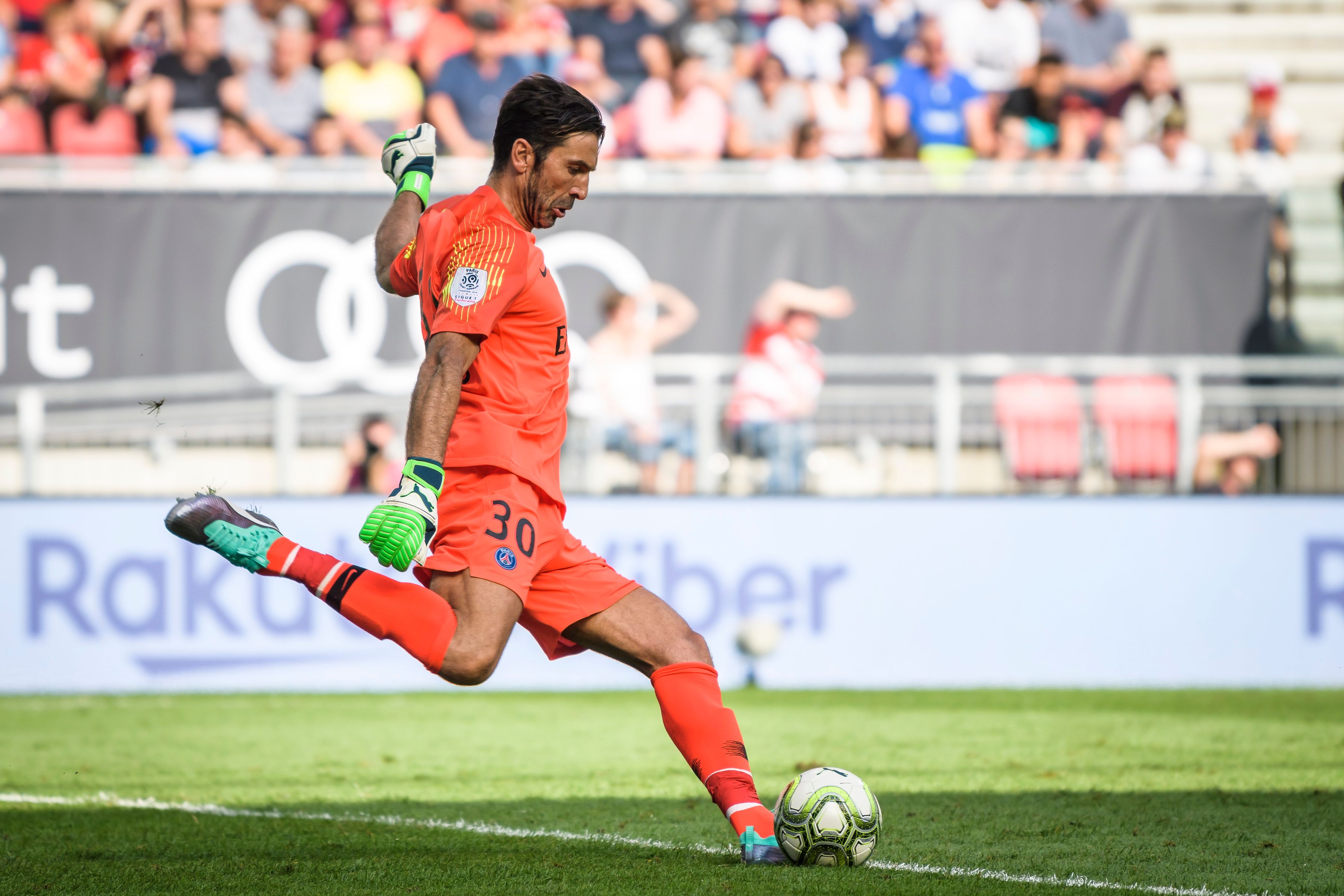 Buffon hotsell psg jersey