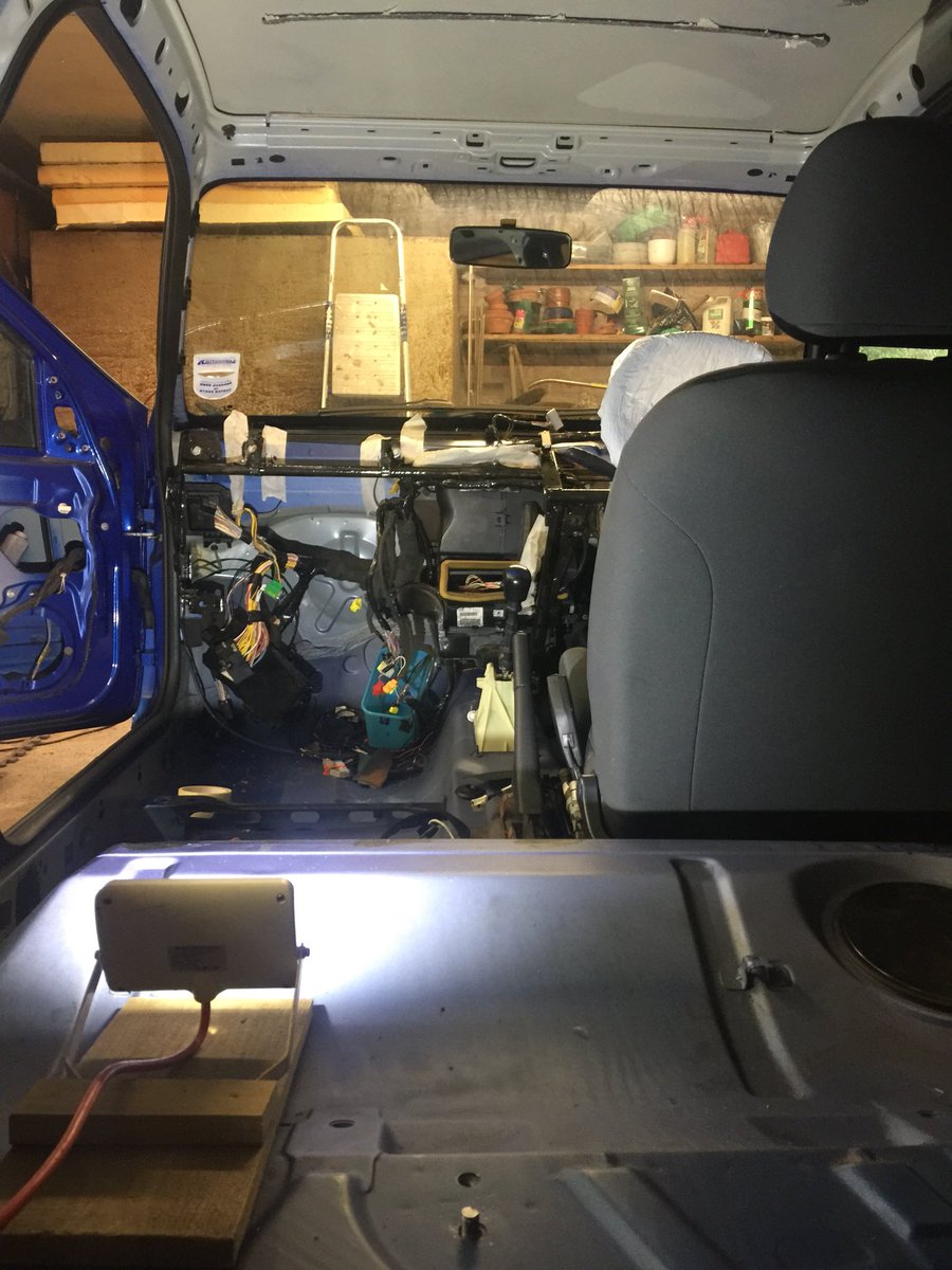 Project X ticking over. Prepping ready for cage #clio172 #172cup #rallycar