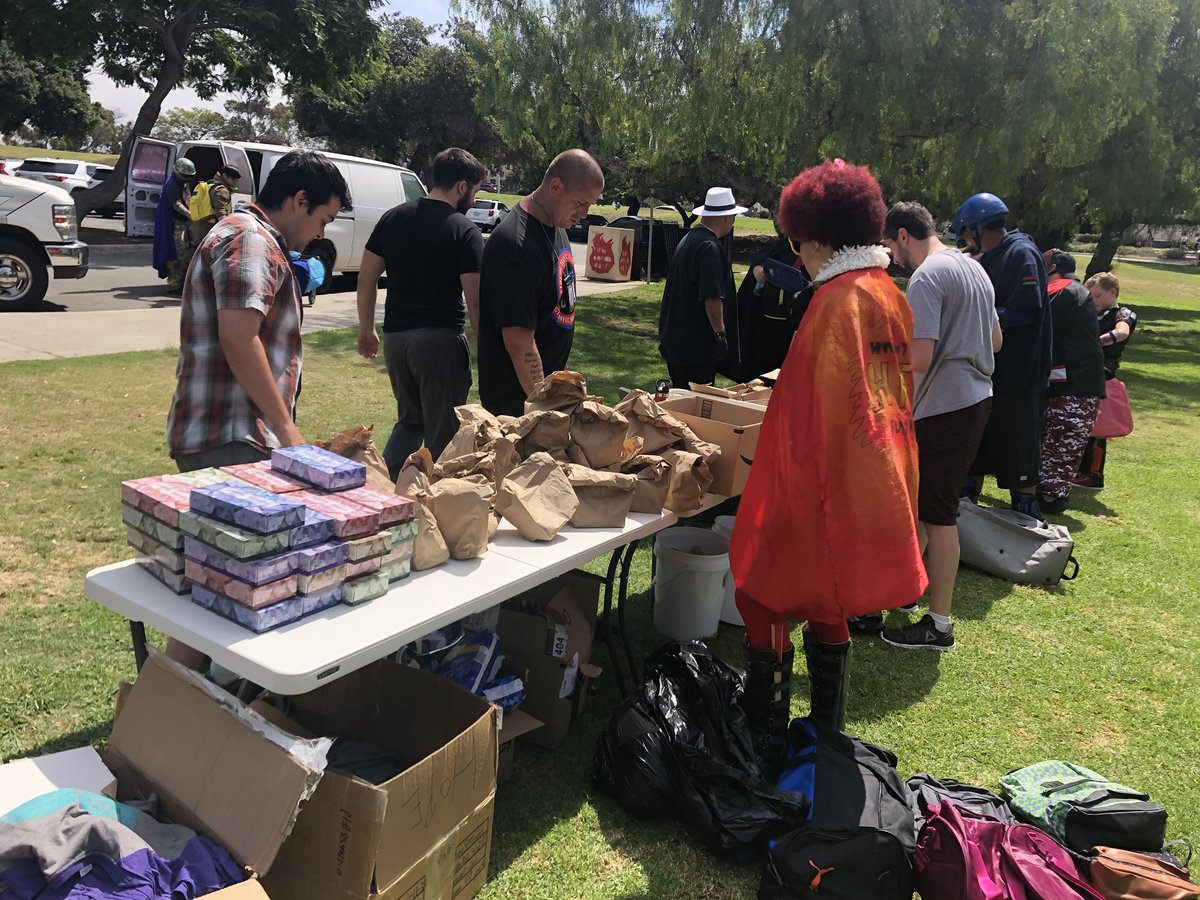 XJL_SanDiego's tweet photo. Packing supplies and pushing out on the routes! #xjl #outreach https://t.co/UuauGLh0FI