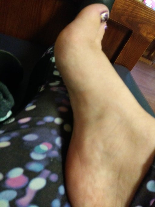 #Workfeet #FootFetish #Socks https://t.co/n0c1wgTPED<a href="/tag/workfeet"class="tags">#Workfeet</a><a href="/tag/footfetish"class="tags">#FootFetish</a><a href="/tag/socks"class="tags">#Socks</a>