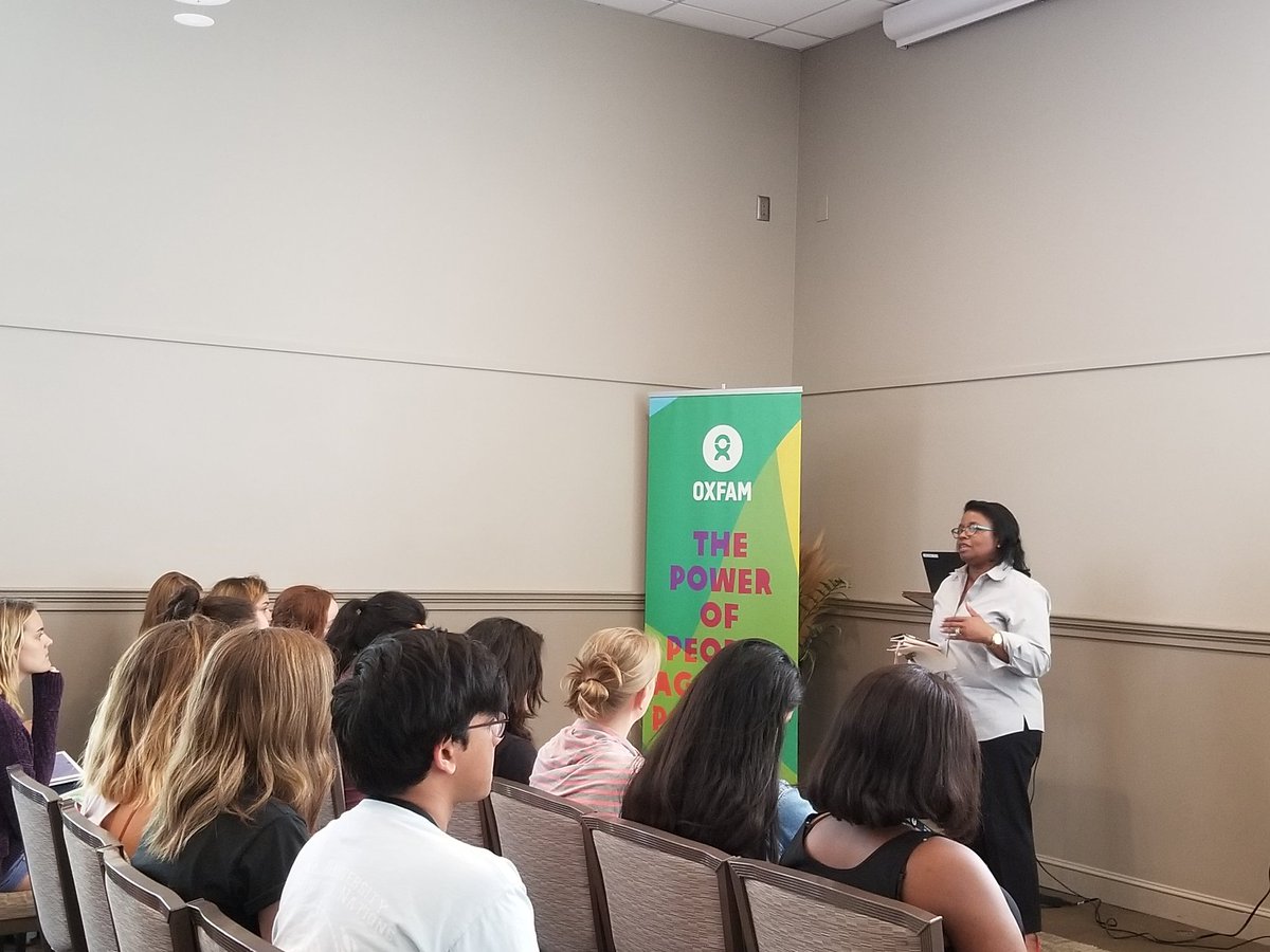 CHANGELeaders's tweet photo. Shelley Goode, VP of Resource Development at Oxfam America, gave an amazing Welcome speech to our #CHANGE2018 Leaders. THANK YOU!!! https://t.co/N59RzASZjL