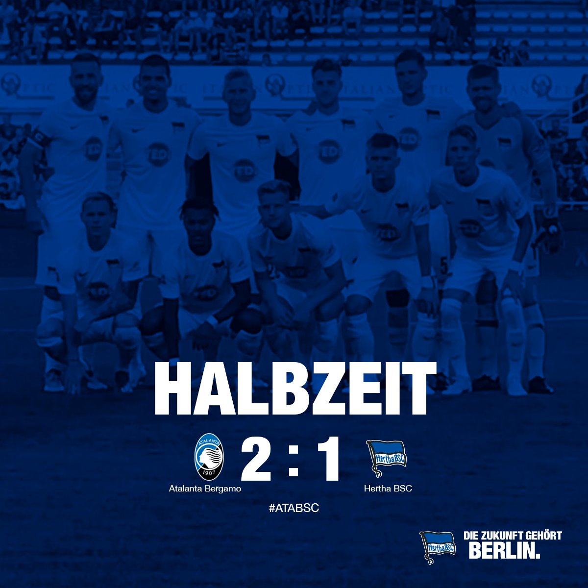 HerthaBSC's tweet photo. Halbzeit in Bergamo! @karimrekik köpfte unser Team zunächst in Führung (26.), doch Bergamo schlug durch Barrow (30.) und Mancini (34.) zurück. #ATABSC #hahohe https://t.co/HUFWzdQo1l