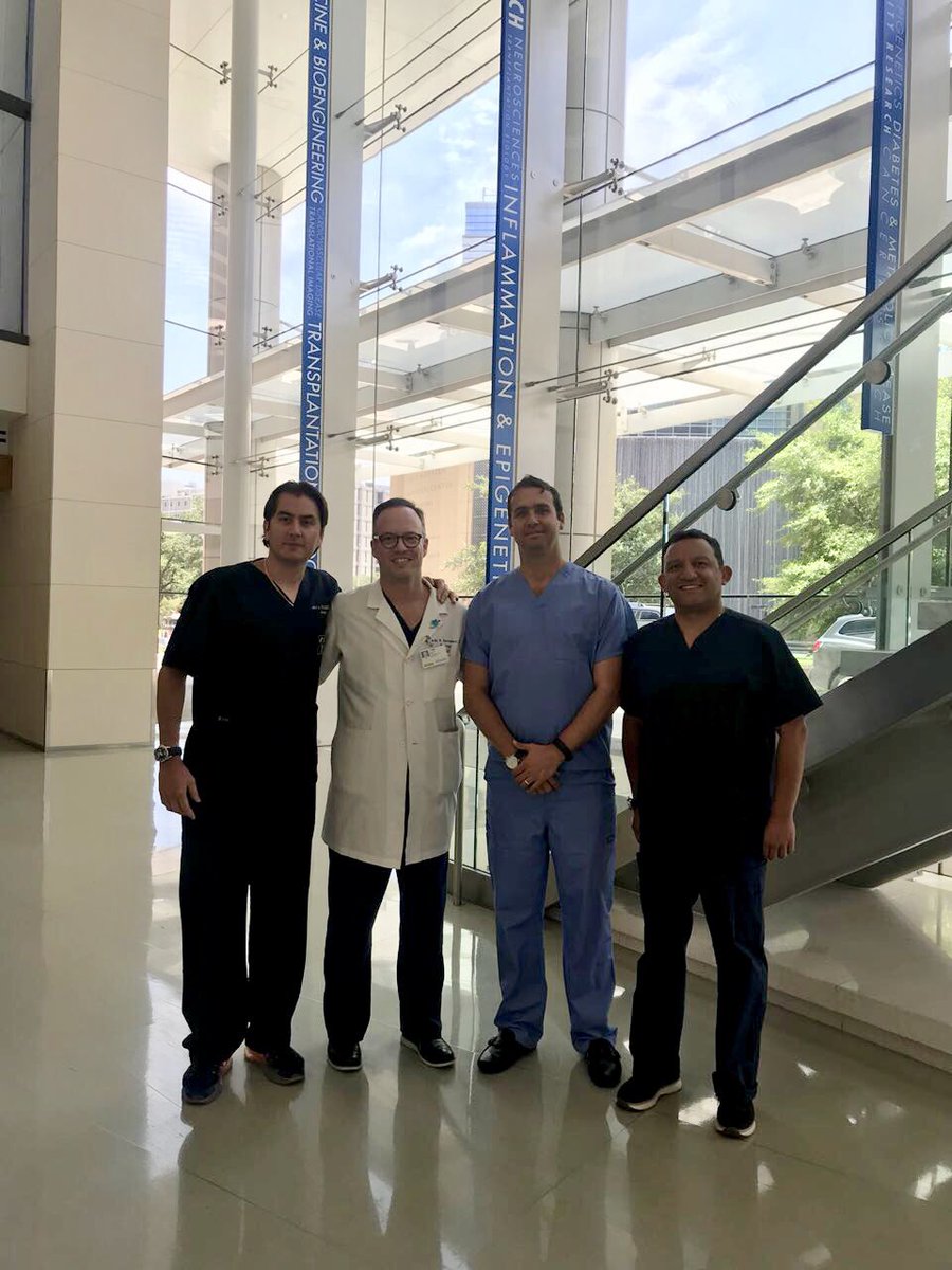RRGonzalezMD's tweet photo. Honored to host GreenLight proctors from Colombia this past week @MethodistHosp to advance #BPH #PVP-VIT advanced therapies.  @cgtrujillourol @kceltik2  @tallmanmd https://t.co/tjfOmqfbUV