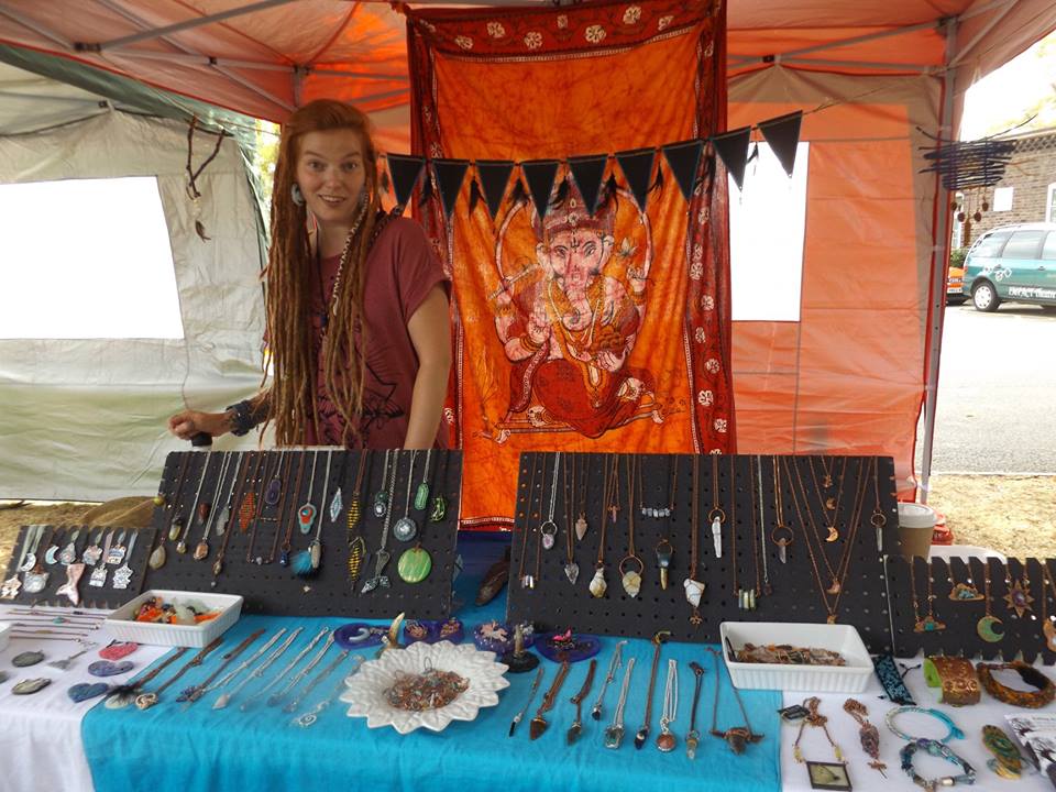 WestLondonMiddx's tweet photo. #ImpactMassive #CarnivalDay #CarnivalDay2018
#EalingCentralSportsGround #OppositePerivaleTube #PerivaleTube #Perivale
#Ealing #Music #CraftStalls #Food #Drink #GreatDayOutForTheFamily
#AnetaDolecka #crystalmoonwrkshp #CrystalMoonWorkShop dredpanda@gmail.com https://t.co/79YovdoCDj