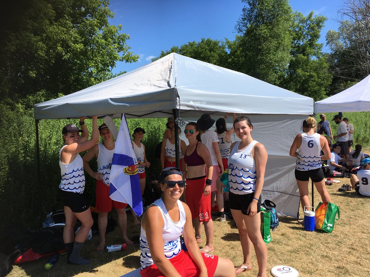 Ramping up for the final game of the day. Crossover vs. NADS. Thanks <a href="/saltyultimate/">Salty Ultimate</a> for sticking around to cheer on a bunch of silly boys.
<a href="/halifaxultimate/">Halifax Ultimate</a> <a href="/halifaxultimate/">Halifax Ultimate</a> <a href="/rcultimate/">Red Circus Ultimate</a> <a href="/AnchorUltimate/">Anchor Ultimate</a>