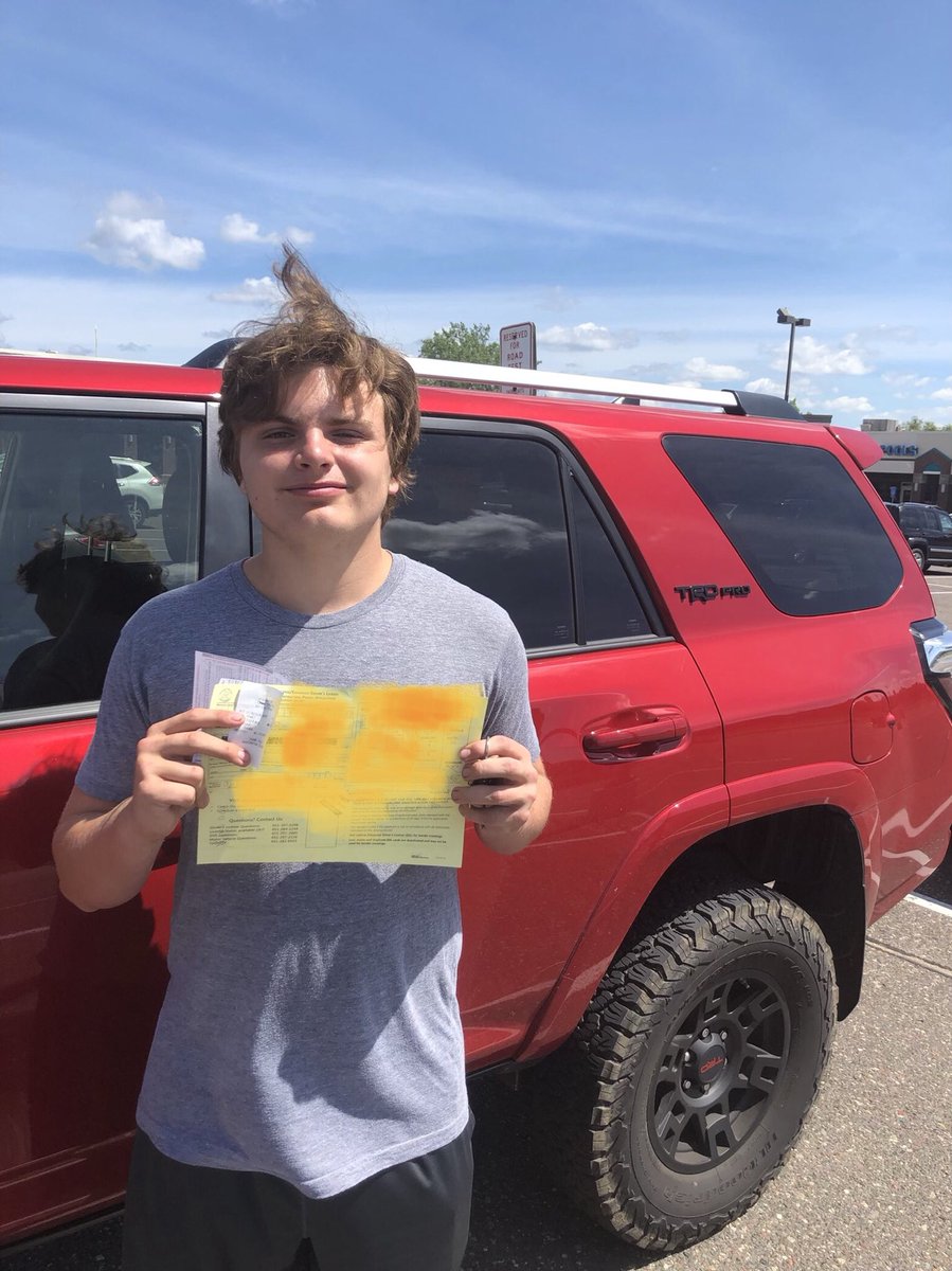 Whattttt?!?!? 3 of 4 kids now with driving privileges... congrats <a href="/CamdenHiestand/">Camden Hiestand</a>. Man I’m getting old 😲