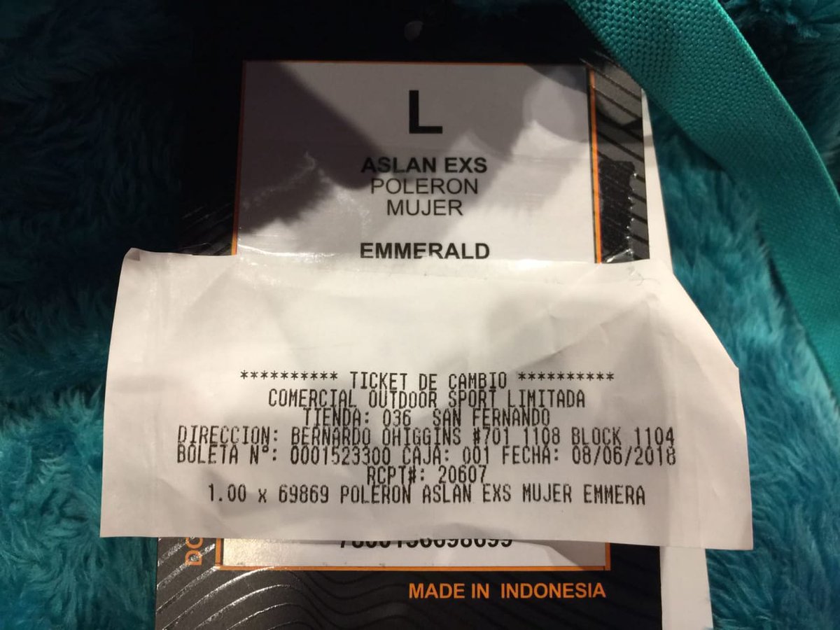 traders_cl's tweet photo. Q pasa con los señores @_doite no responden en nada la fidelizacion de clientes ni tampoco el hecho de no comprar falsificado! polerones rotos carisimo nuevo , resulta que ahora no es sujeto de cambio inmediato? y el consumidor que paso? y sus leyes? maria soledad wsp+56983563535 https://t.co/2kXwlpR7Kr