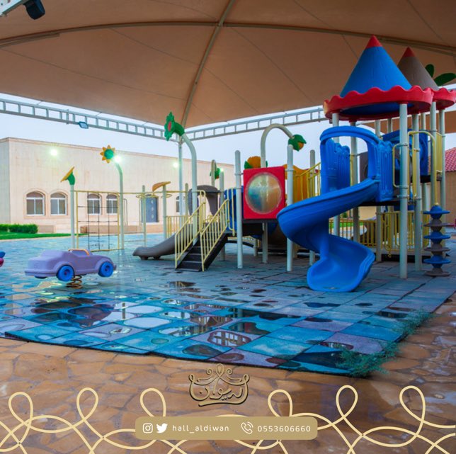 اللهم ارزقنا ياحي ياقيوم، اللهم أنزل علينا الغيث ولا تجعلنا من القانطين.
#جميل_المطر_هل_لعبت_تحته