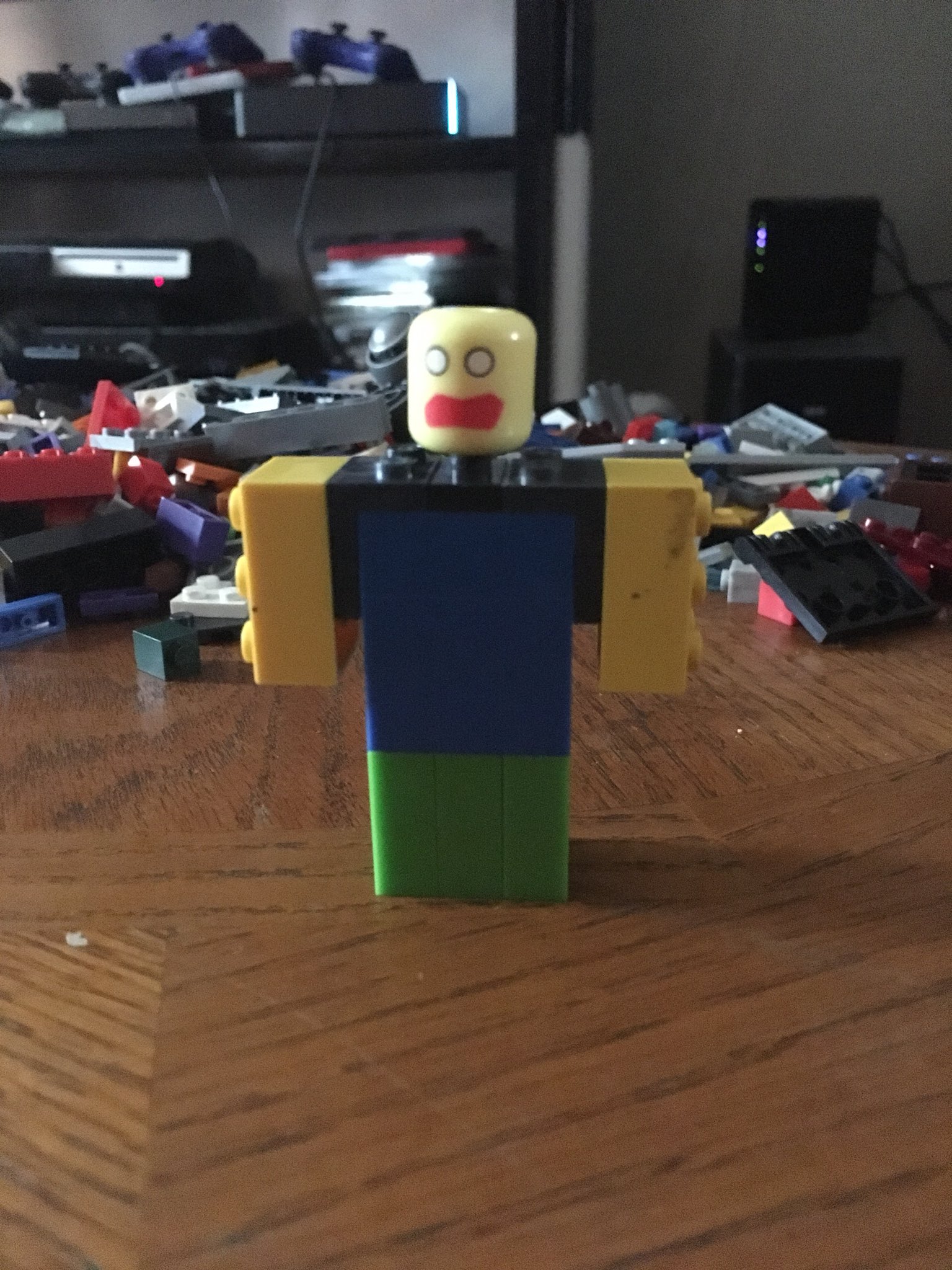 Lego roblox noob 2025