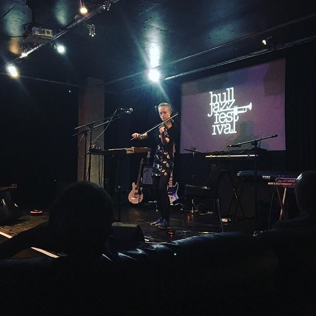 squarewavesbot's tweet image. A delightful set from @thedyrsister to follow too, with @thebrokenorchestra to round off the night next. #NewSoundsofHull #hulljazzfestival ift.tt/2LnYyY7