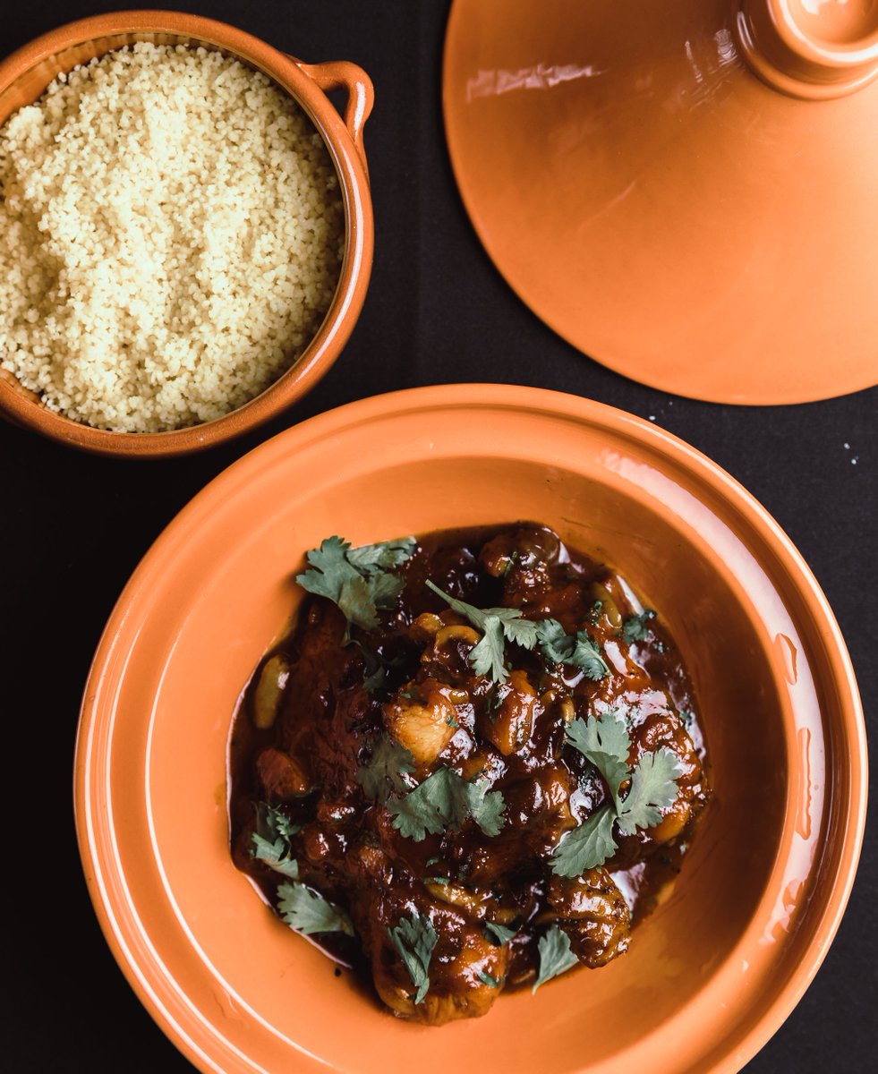 Tagine, cocktails, and @oavnyc. You couldn't ask for a better Saturday night