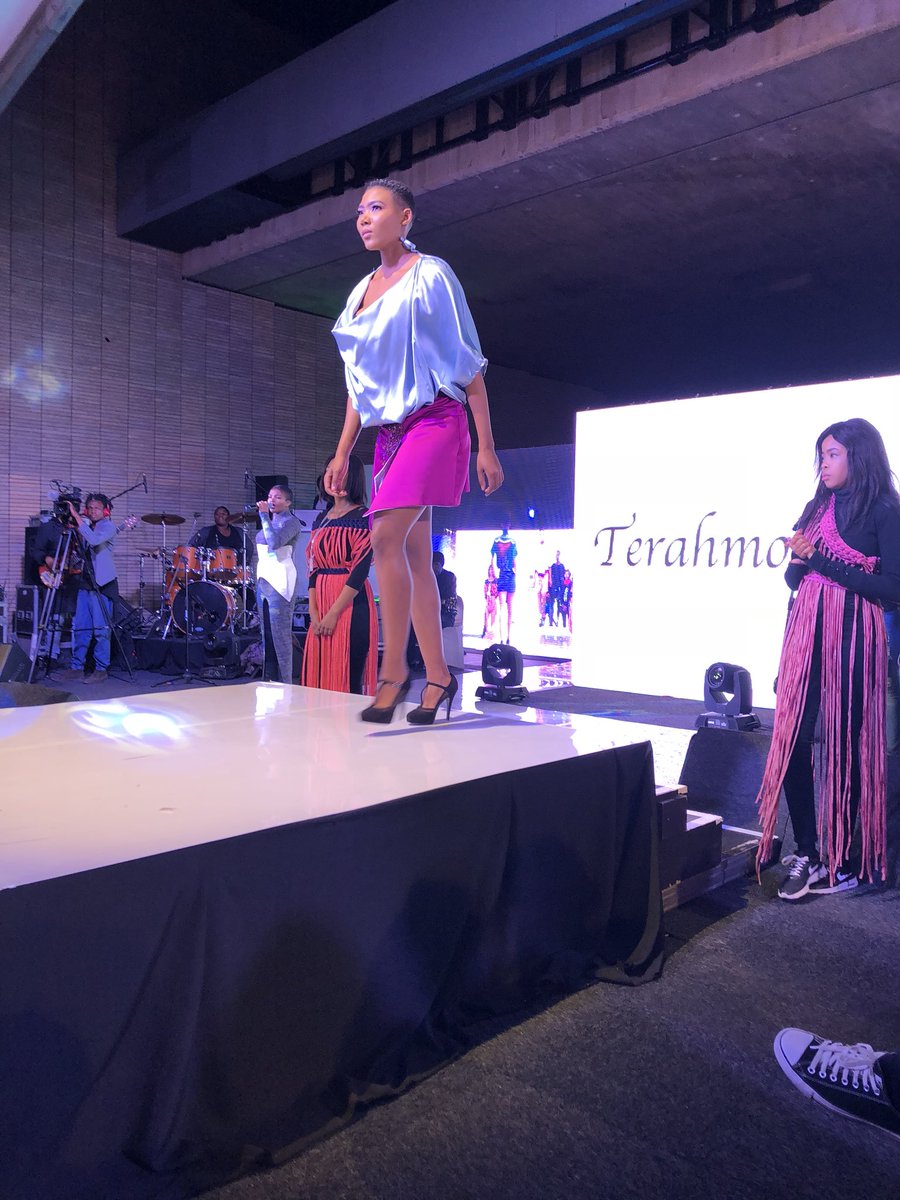 Luzukokoti's tweet photo. Today the language of fashion takes center stage as we celebrate Madiba’s legacy at the Centenary Nelson Mandela Experience. This effort is also geared towards reviving the clothing and textile industry of South Africa. #BeTheLegacy #Mandela100 https://t.co/2q3MSwGlCh