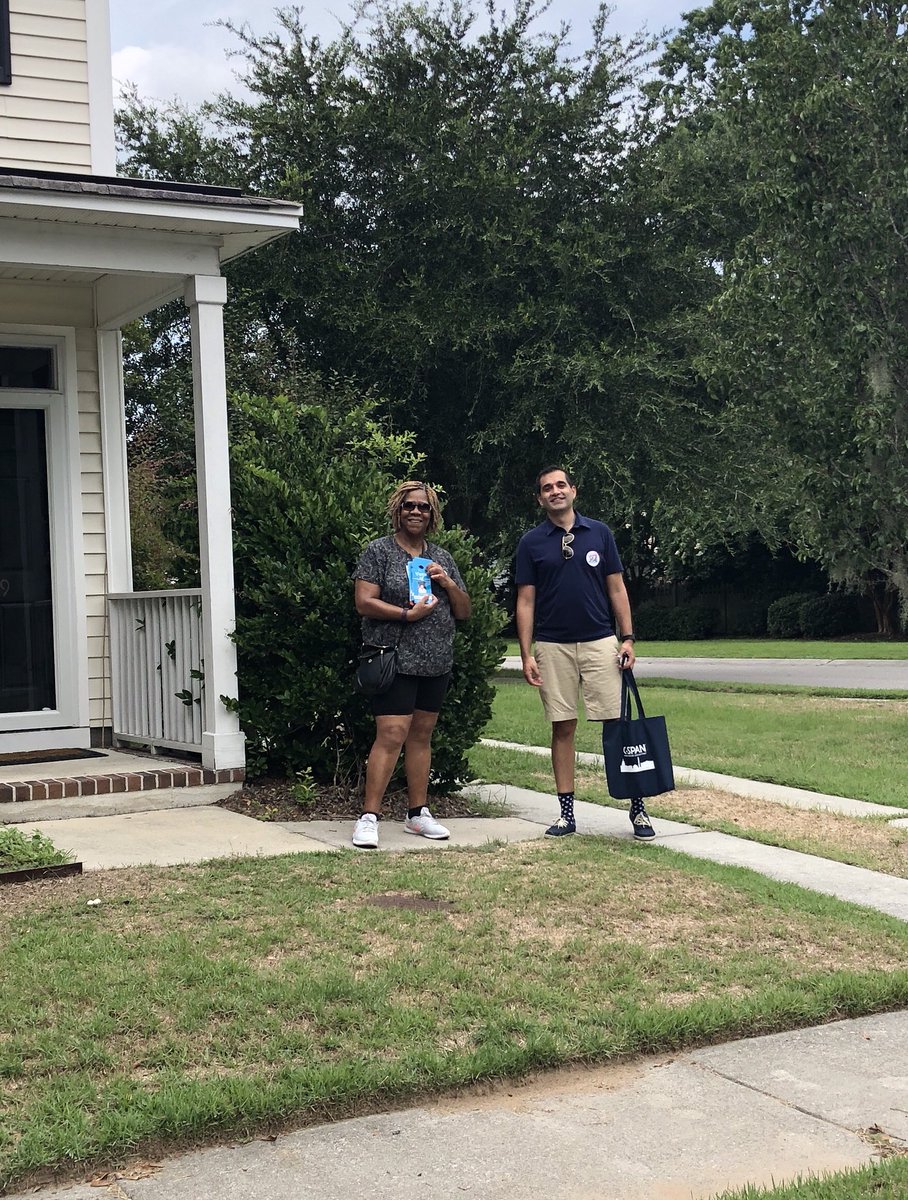 preston4progres's tweet photo. Our canvassers ROCK!!! Thank you Katie, Ravi, Nina, Lisa, & Donna!! @IndivisibleCHS @kerokius @donnaforcouncil #scpol #sc112 #prestonforprogress https://t.co/mooCVppIqa