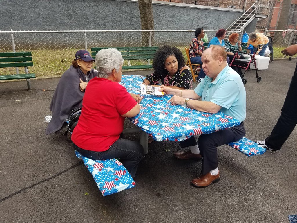 KarinesReyesNYC's tweet photo. Great day of meeting voters and impromptu blood pressure screening for our seniors. #Glebe #ParkStratton #87AD #Vote87thAD https://t.co/ibYbacQgyA