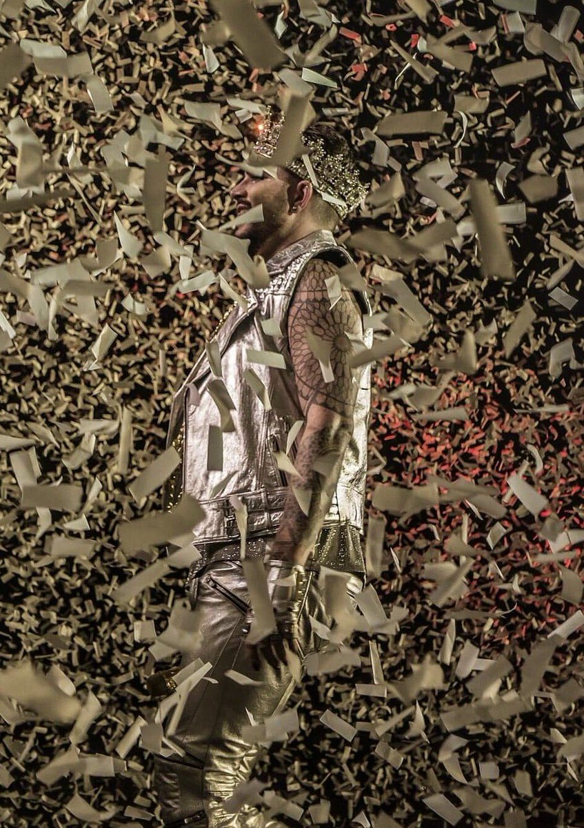 #Queen <a href="/adamlambert/">ADAM LAMBERT</a> #Queenbert #QAL #Europe &amp; #UK #tour 2018 
👑 ✨ #AdamLambert Rob Golton photography