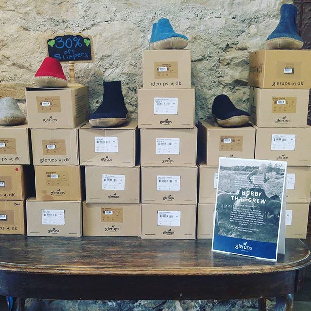 This is all that's left of our 30% off Glerups! Do you see your size? Better come in quick!
#downtownguelph #closingsale ift.tt/2LgH3K9