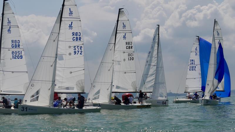Serious Fun &amp; Soak Racing lead @GJWDirectUK <a href="/J70UKCA/">J/70 UKCA</a> Nationals at <a href="/RSrnYC/">Royal Southern YC</a> after day 2 yachtsandyachting.com/news/207930